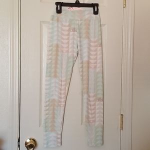 Girls leggings.